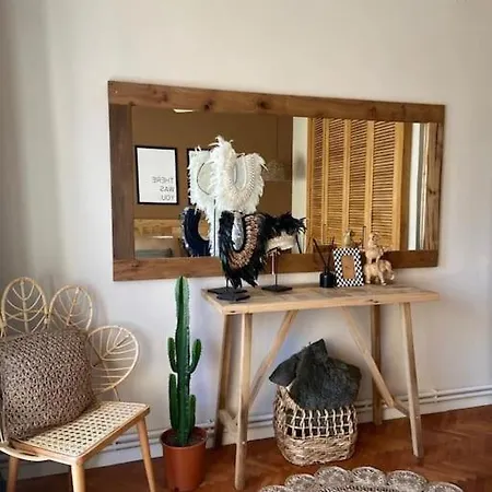 Bebek Sahilde, Oezel Tasarim Uecretsiz Vale Appartamento *